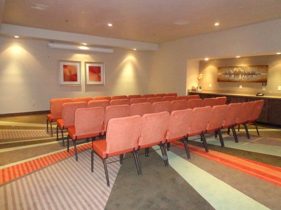 Holiday Inn Express Frisco Legacy Park Area, An Ihg Hotel Бизнес фото